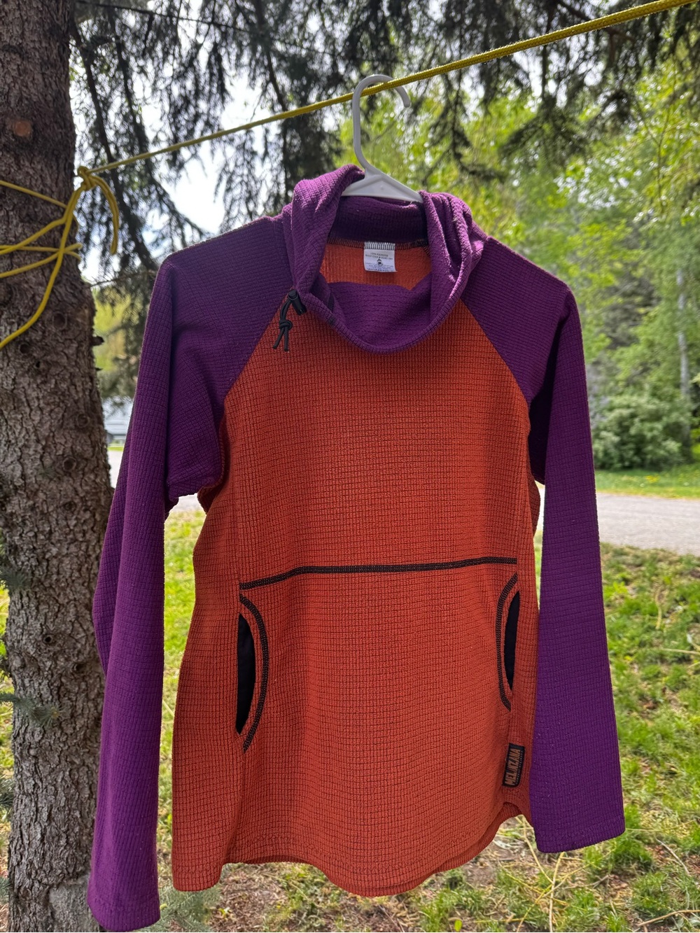 Women's Melanzana Hoody